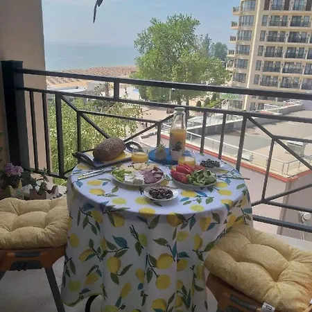 Apartment Sunny Lavanda 1st Line