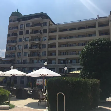 Sunny Lavanda 1st Line Apartment